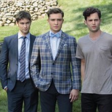 Gossip Girl: Chace Crawford, Ed Westwick e Penn Badgley una scena dell'episodio Gone Maybe Gone