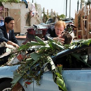CSI Miami: Adam Rodriquez, Omar Miller, David Caruso e Jonathan Togo nell'episodio Spazzati via, della decima stagione