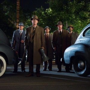Gangster Squad: una scena di gruppo