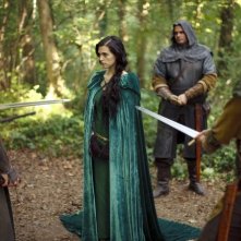 Merlin: Katie McGrath in un momento dell'episodio Uccidere il Re della prima stagione