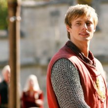 Merlin: Bradley James in una scena dell'episodio Sogni dolci, della seconda stagione