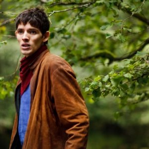 Merlin: Colin Morgan durante una scena dell'episodio L'ultimo signore dei draghi, della seconda stagione