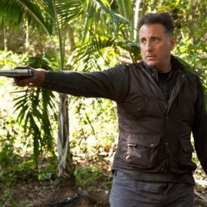 A Dark Truth: Andy Garcia interpreta Jack Begosian