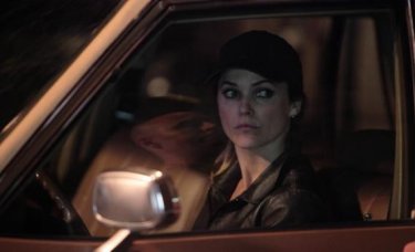 The Americans: Keri Russell durante una scena del primo episodio della serie