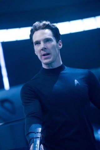 Il villain interpretato da Benedict Cumberbatch in un primo piano in Star Trek Into Darkness