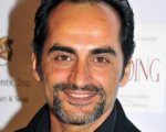 Navid Negahban nel cast di CSI: New York