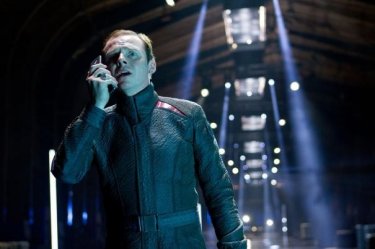 Un primo piano di Simon Pegg in Star Trek Into Darkness