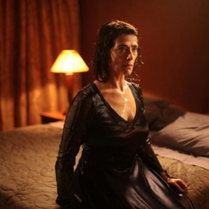 Hiam Abbass in Les jeux des nuages et de la pluie