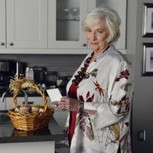 Pretty Little Liars: Betty Buckley nell'episodio She's Better Now