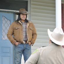 The Lying Game: Gil Birmingham nell'episodio Reservation For Two