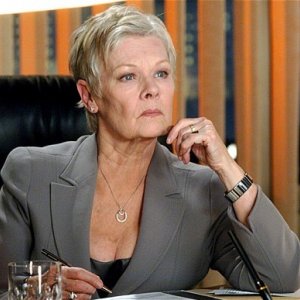 007 - Skyfall: Dame Judi Dench in una scena del film