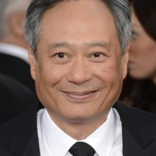 Ang Lee sul red carpet dei Golden Globes 2013 per Vita di Pi