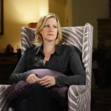 Breaking Bad: Anna Gunn nell'episodio Gliding Over All