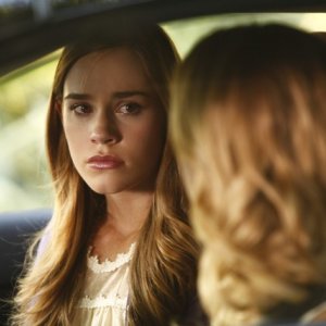 Christa B. Allen nell'episodio Resurrection della seconda stagione della serie TV Revenge
