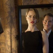 Melissa George è Samantha nel serial Hunted