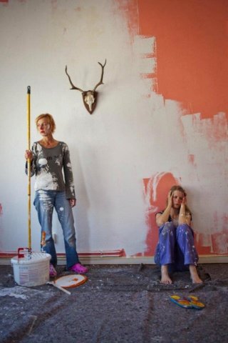 Stephanie Stremler e Susanne Lothar nel drammatico Staub auf unseren Herzen