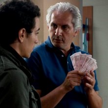 Pauvre Richard: Yacine Belhousse e il regista Malik Chibane durante le riprese