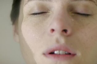 Trailer - Upstream Color