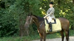 Clip 'Montare un cavallo' - Il principe abusivo