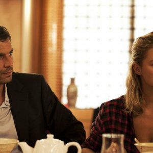 Mehdi Nebbou e Virginie Efira in Cookie