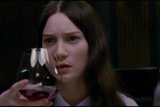 International Trailer 2 - Stoker