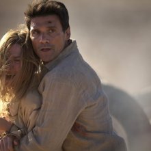 Marie-Josée Croze in una scena di Intersections insieme a Frank Grillo