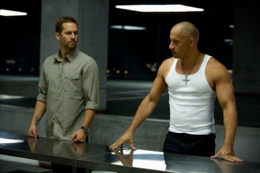 Vin Diesel e Paul Walker in un'immagine di Fast & Furious 6