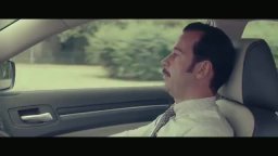 Clip 'Sguardo da tigre' - Studio illegale