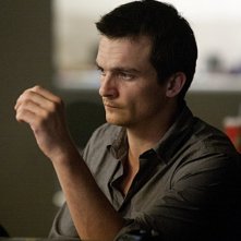 Homeland: Rupert Friend in una scena dell'episodio New Car Smell