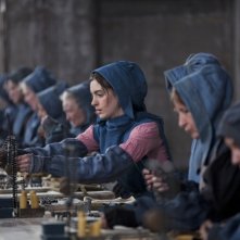 Anne Hathaway (al centro) in Les Misérables