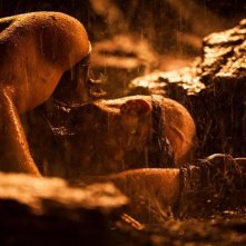 Ancora Un Immagine Di Vin Diesel Sdraiato Tra Le Rocce In Riddick 264595