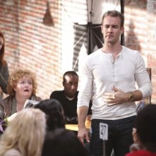 Don't Trust the Bitch in Apartment 23: James Van Der Beek in un momento dell'episodio Daddy's Girl
