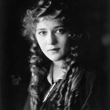 Un ritratto di Mary Pickford