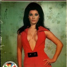 Edwige Fenech Sulla Cover Di Un Magazine Sexy 264960
