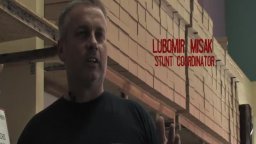 Featurette 'Stunts' - Educazione siberiana