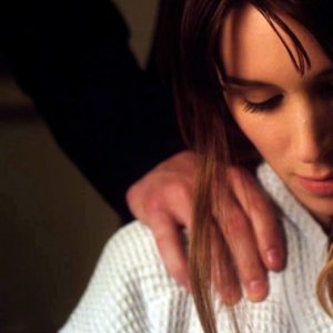 Side Effects: Rooney Mara in preda agli effetti collaterali di un ansiolitico in una scena