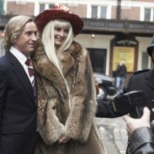 Steve Coogan e Tamsin Egerton in The Look of Love