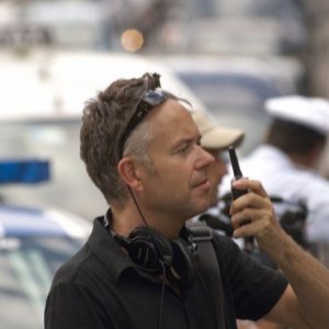 The Look of Love: il regista del film Michael Winterbottom sul set