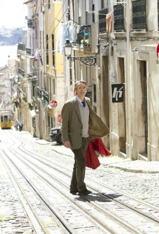 Treno Di Notte Per Lisbona Jeremy Irons In Una Scena Del Film 265176