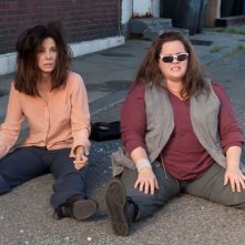 Corpi da reato: Sandra Bullock insieme a Melissa McCarthy in una divertente scena