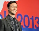 Joseph Gordon Levitt a Berlino: 'Racconto l'amore al tempo dei media'