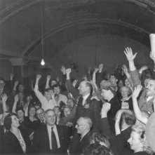 The Spirit of '45: Clem Attlee durante i festeggiamenti per la vittoria del Partito Laburista a Londra nel 1945