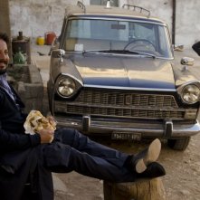 Ci vediamo domani: il protagonista Enrico Brignano in un'immagine del film