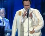 Sanremo 2013, terza serata contro il femminicidio