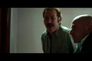 Clip 'Stai dentro casa mia!' - Tutti contro tutti