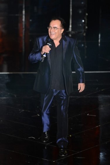 Sanremo 2013: Albano durante la terza serata