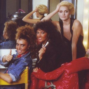 Sanremo '86 - Marcella, Anna Oxa e Loredana Bertè in una foto promozionale