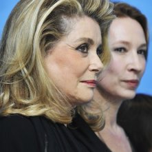 Berlinale 2013: Catherine Deneuve presenta On My Way con Emmanuelle Bercot