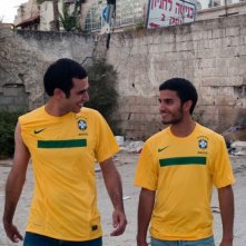 Il figlio dell'altra: Mehdi Dehbi e Mahmoud Shalaby in una scena