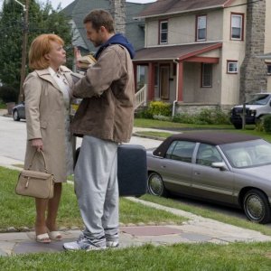 Il lato positivo - Silver Linings Playbook: Bradley Cooper con Jacki Weaver in una scena